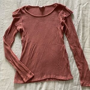 Lucky Brand S mauve pink knit Top with ruffle detail